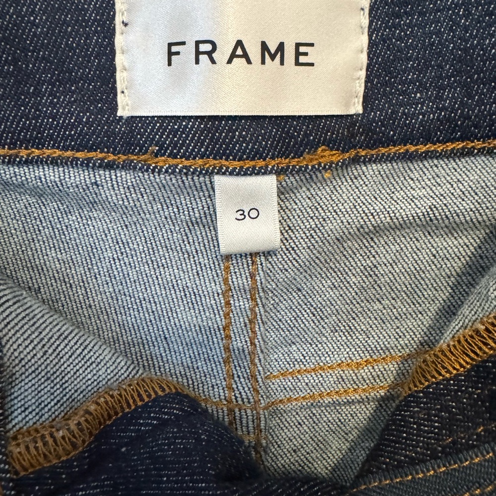 Frame Modern Pocket Jean - Picture 2 of 5